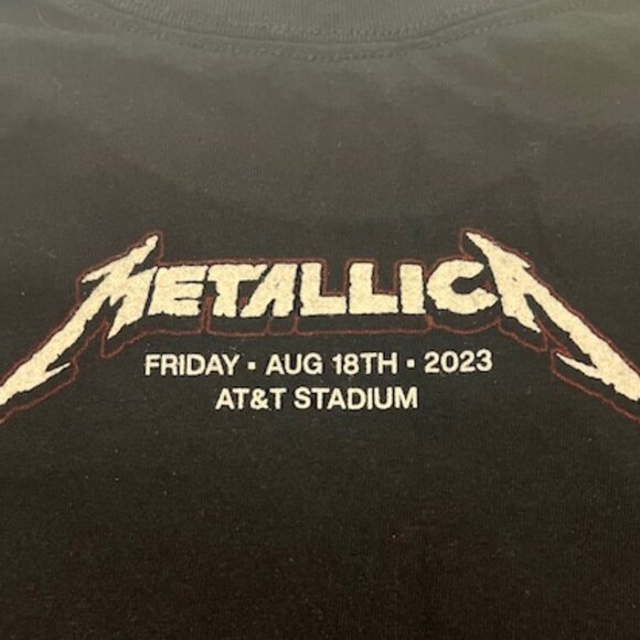 Authentic Metallica Concert T-Shirt – AT&T Stadium Aug 18, 23 – XL - Picture 3 of 4